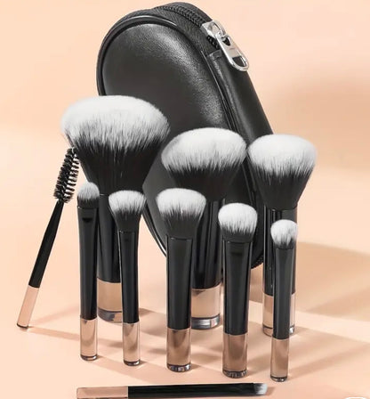Travel makeup brushes + bag