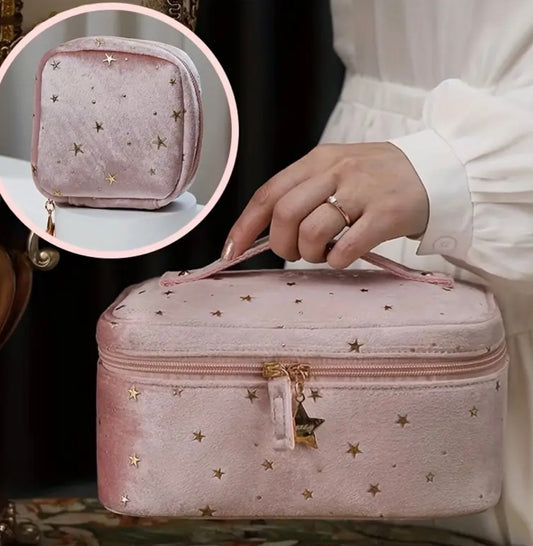 Portable makeup bag set