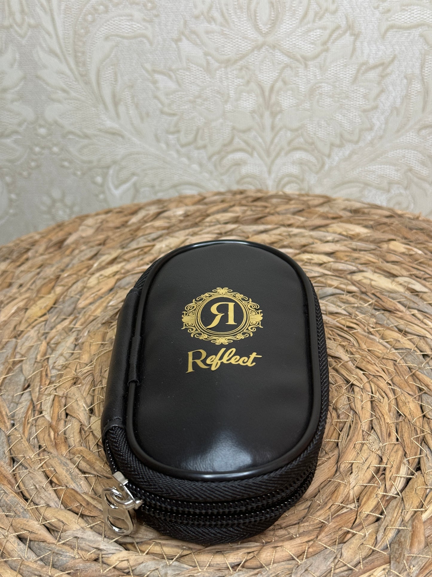 Travel makeup brushes + bag