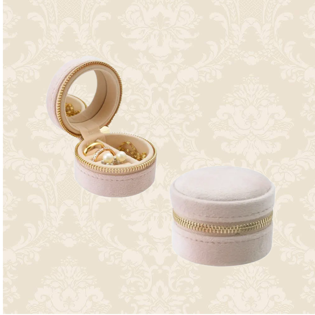 Mini Velvet Rounded Jewelry Box with Mirror